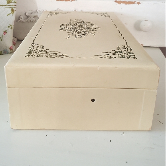 Vtg Purple Jewelry Box - Picture 8 of 11